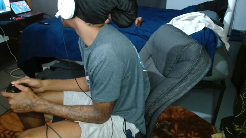 xxxjrstrokesxxx